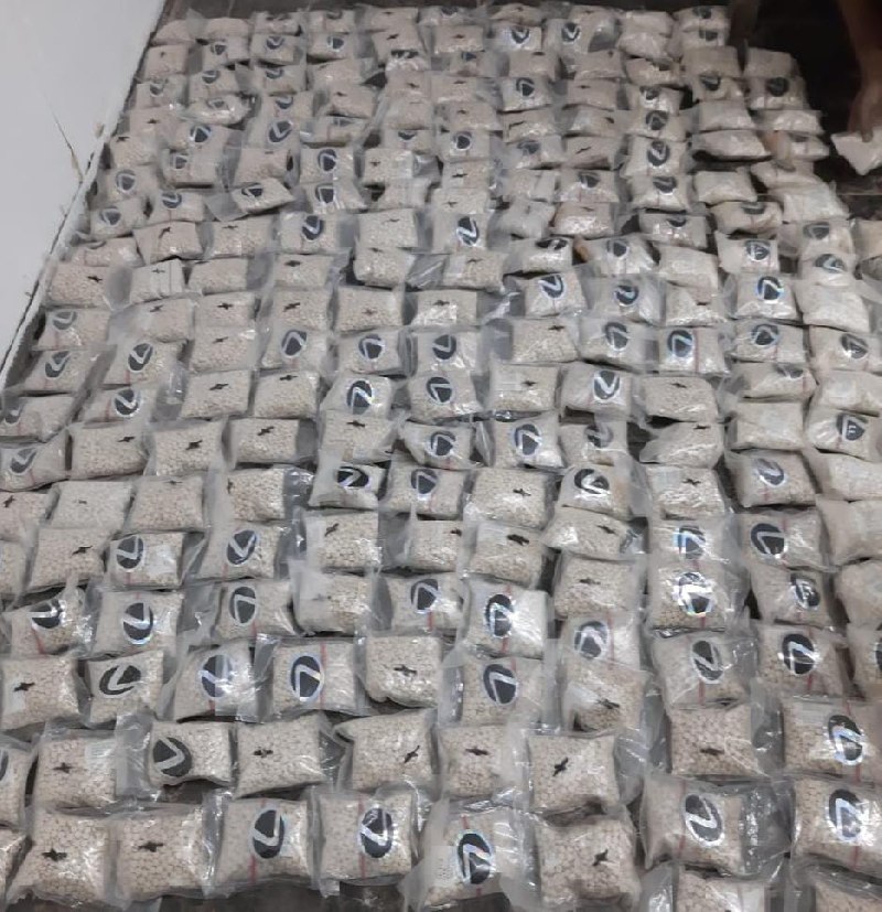 “الأمن العام” يتلف مخدرات بقيمة 43