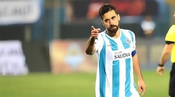 فيفبرو إلى الأهلي: توقف عن تحويل