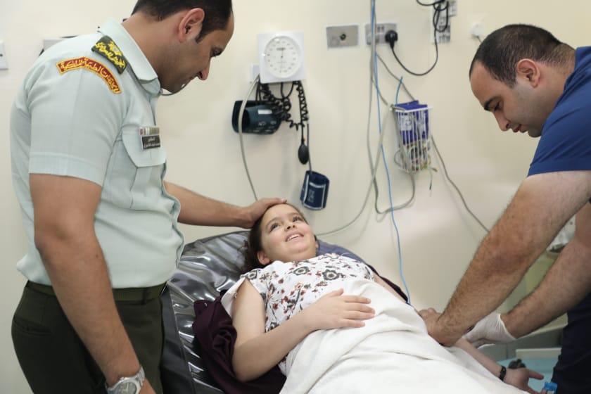 إخلاء طبي لطفلة من غزة لاستكمال