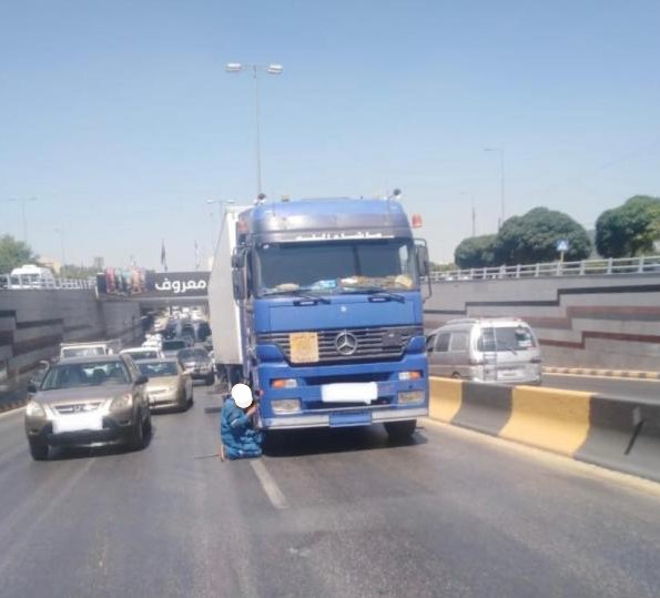 ازدحام مروري خانق من نفق الشعب