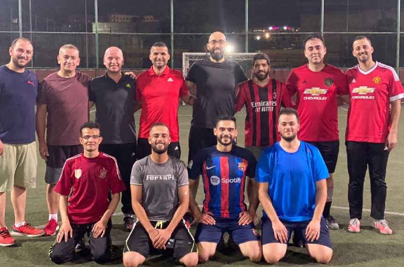 فيصل إبراهيم يشرف على تدريبات فريق