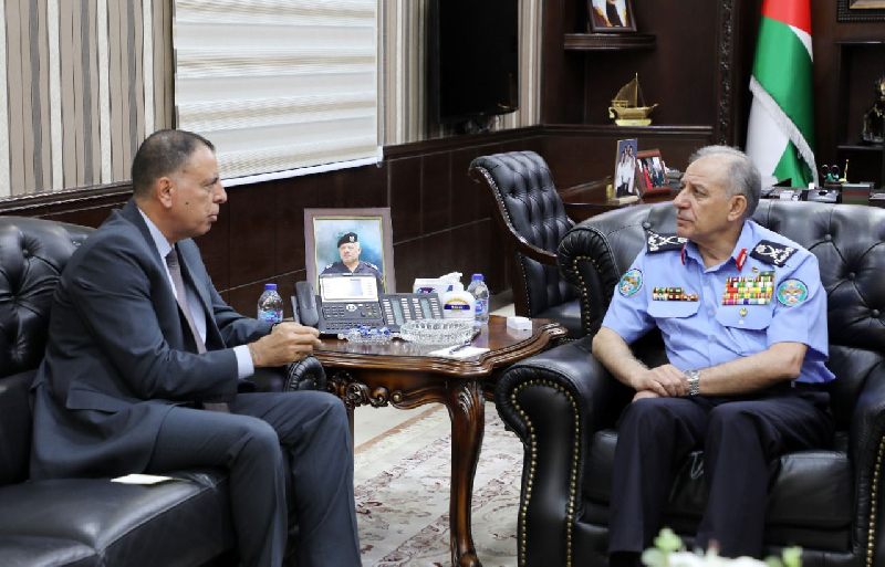 وزير الداخلية في مديرية الأمن.. أول