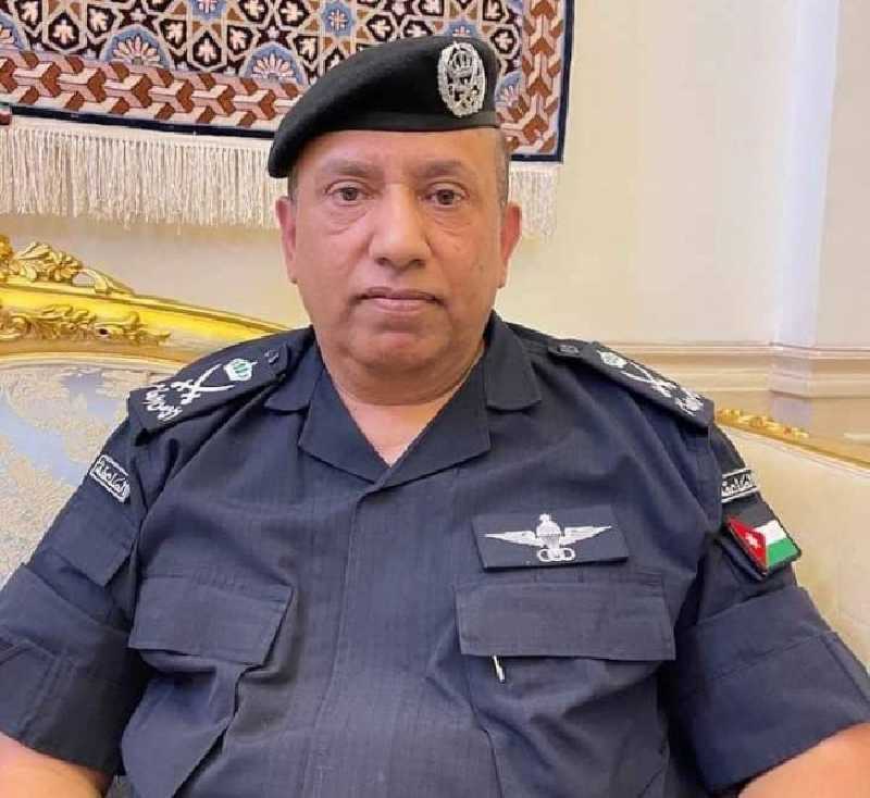 الرياحي يكتب: الجنرال الأسمر قائد عسكري