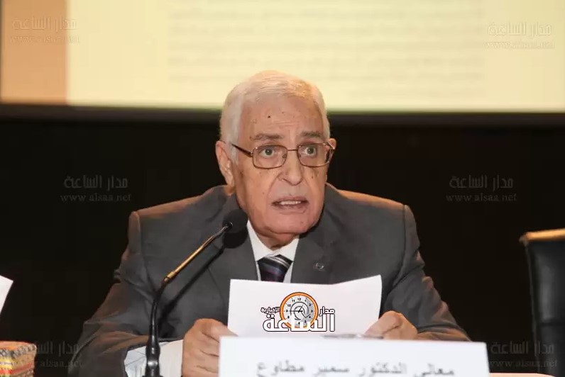 الوزير الأسبق والعين سمير مطاوع في