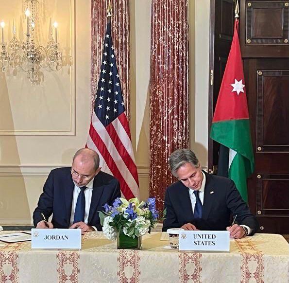 توقيع مذكرة بين الاردن وامريكا تتضمن