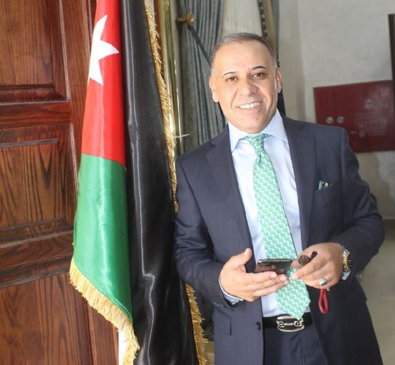 نايف الطوره يهنئ ابن شقيقته الحارث