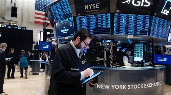 وول ستريت تنهي الأسبوع عند أدنى