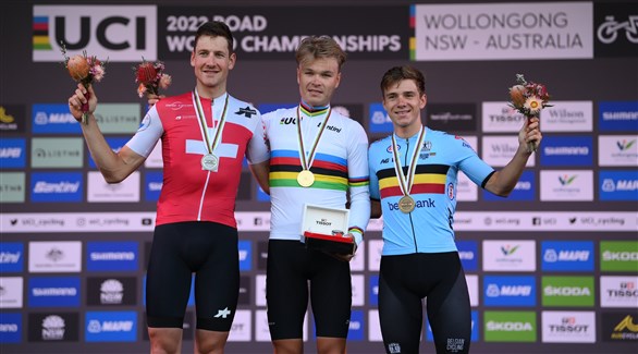 النرويجي فوس بطلا لسباق ضد الساعة