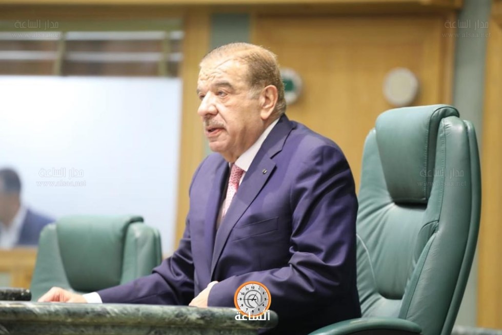 النائب فريحات يطالب باعادة الضرب للمدارس