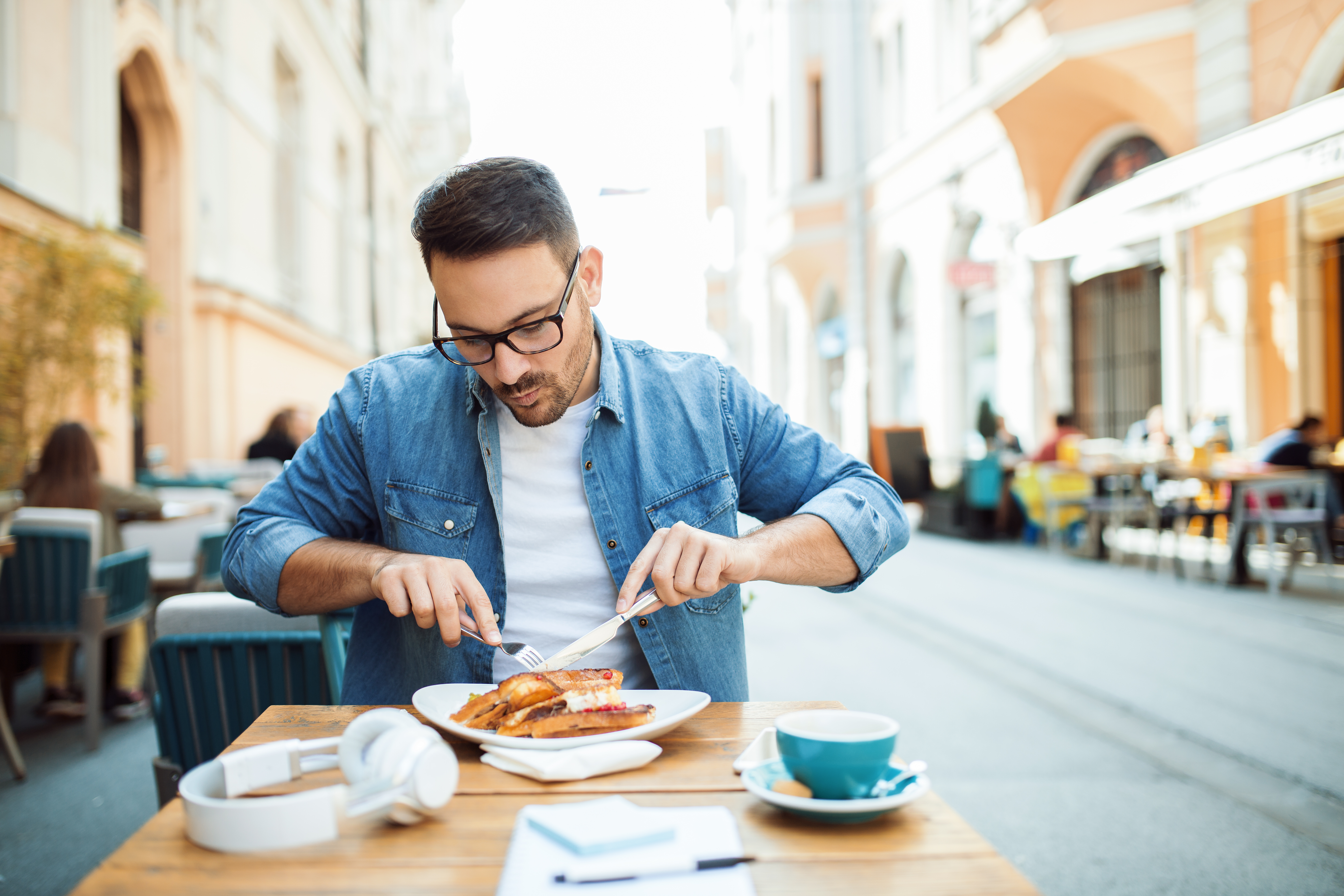 10 من أغرب قواعد الطعام في