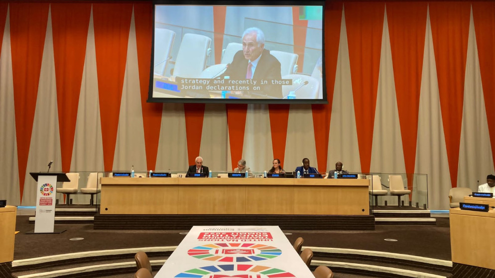 وزير التربية والتعليم: توفير بيئات تعليمية