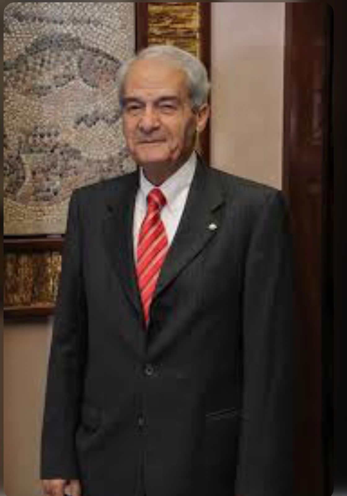 الدكتور مخلوف الحدادين في ذمة الله