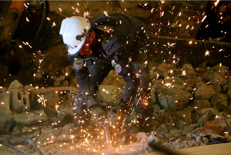 شاهدوا.. 85 ساعة تحت انقاض اللويبدة