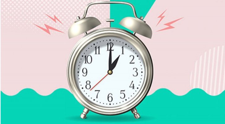 مختصان يؤيدان استمرار العمل بالتوقيتين الشتوي