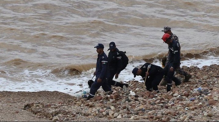 البحث عن شاب غرق في سد