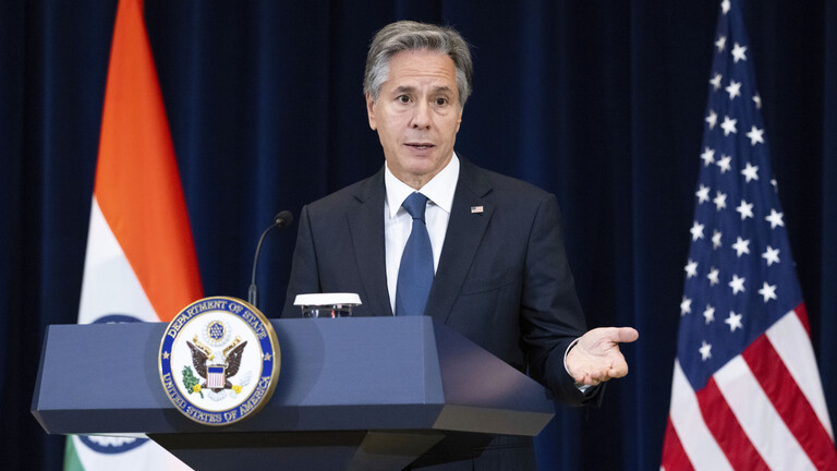 بلينكن: لا نعارض استخدام كييف الأسلحة