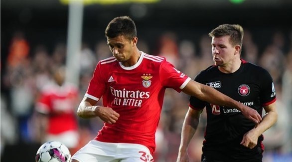 الاتحاد البرتغالي يوقف لاعبا ويغرم بنفيكا