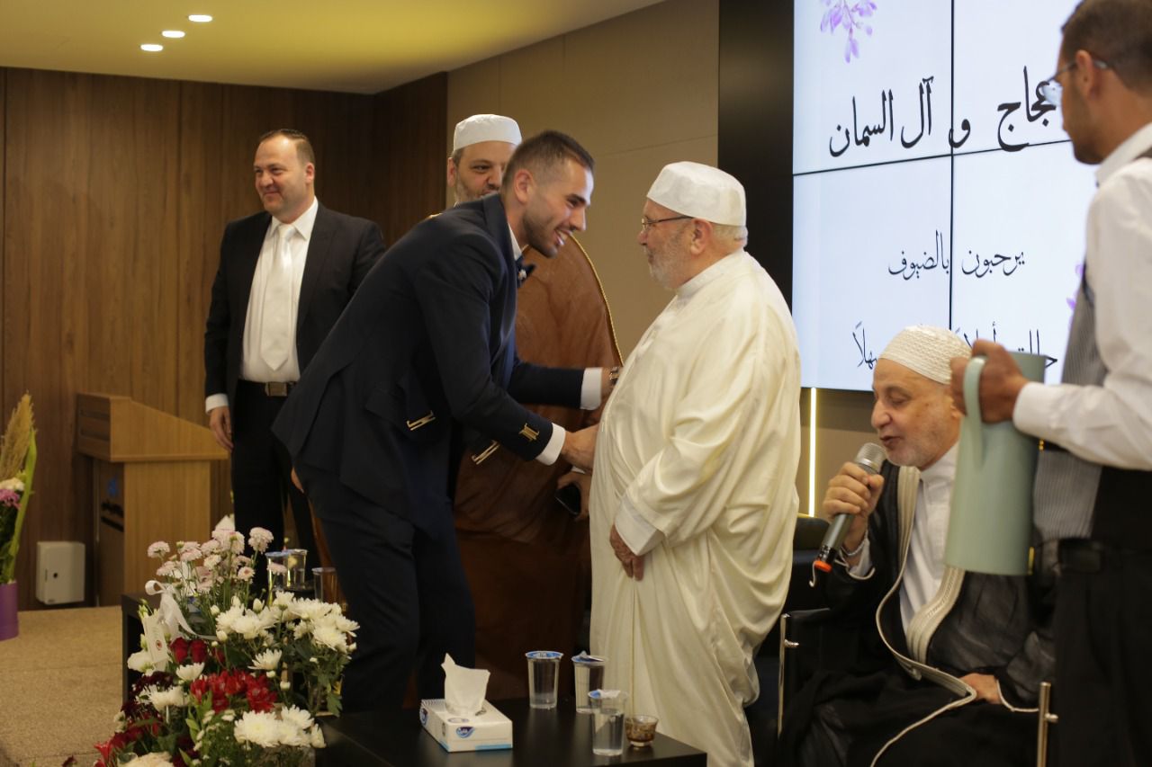 السمان وعجاج.. نسايب (صور)