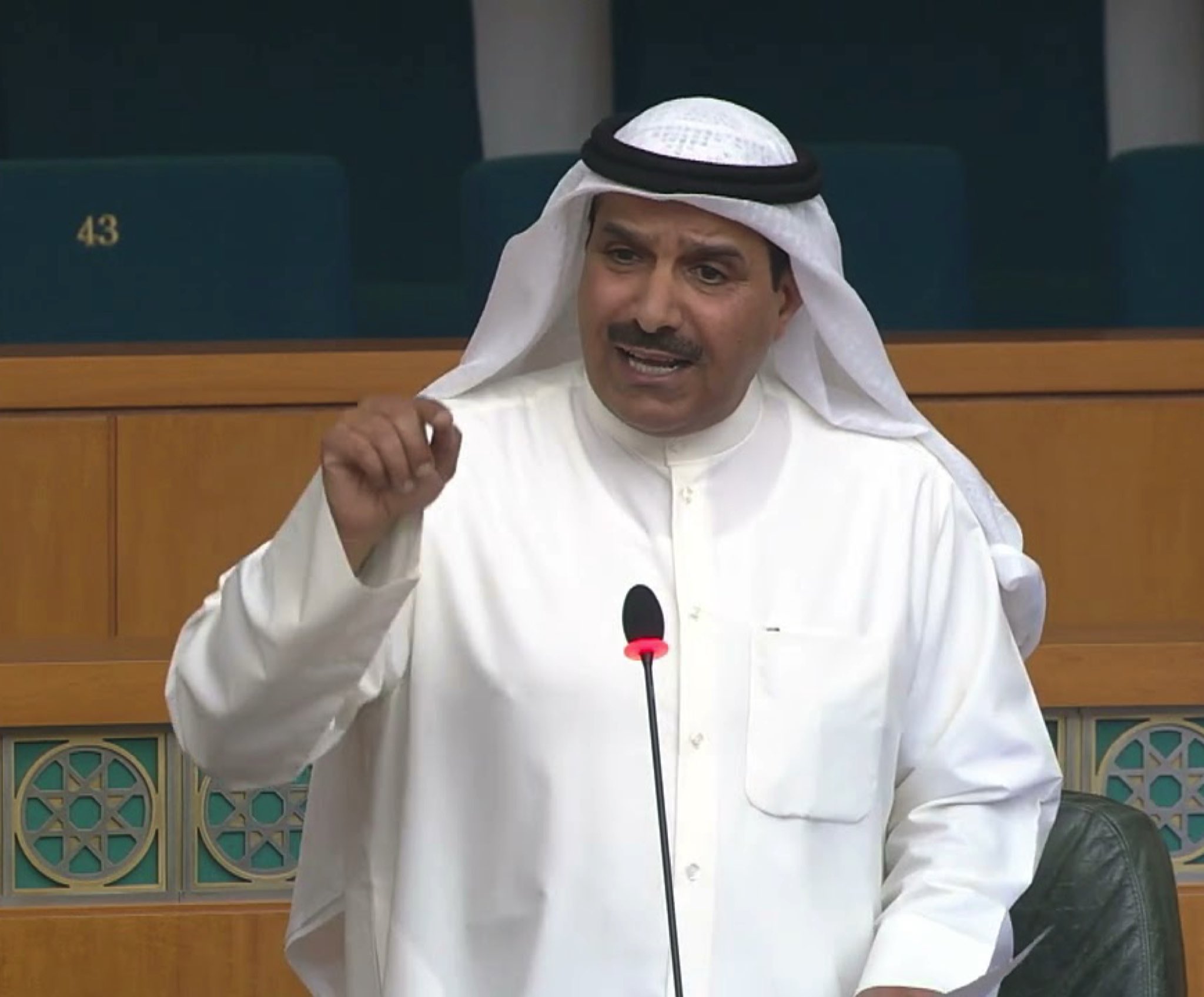 مرزوق الخليفة وحامد البذالي.. أول سجينين