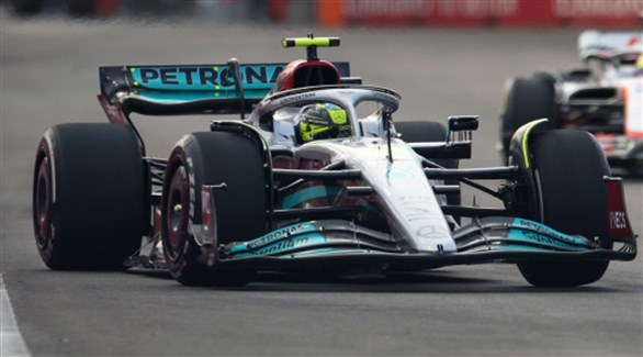 هاميلتون نمبر وان التجارب الحرة في