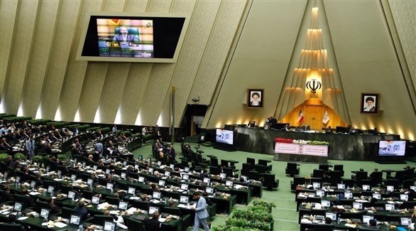 وسط تصاعد الغضب على مقتل أميني..