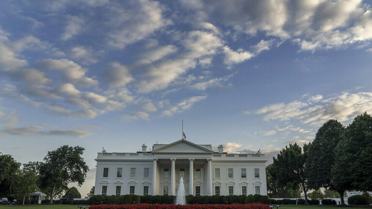 البيت الأبيض يرفض التعليق على ما