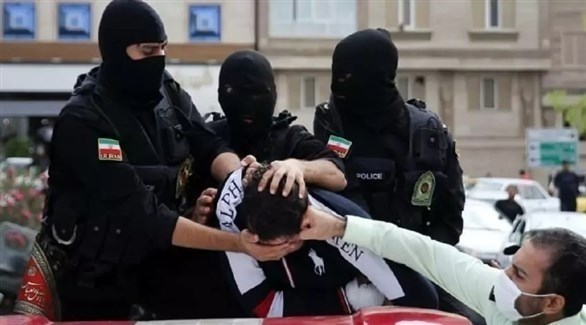 إيران تعتقل شخصا يتجسس لصالح إسرائيل