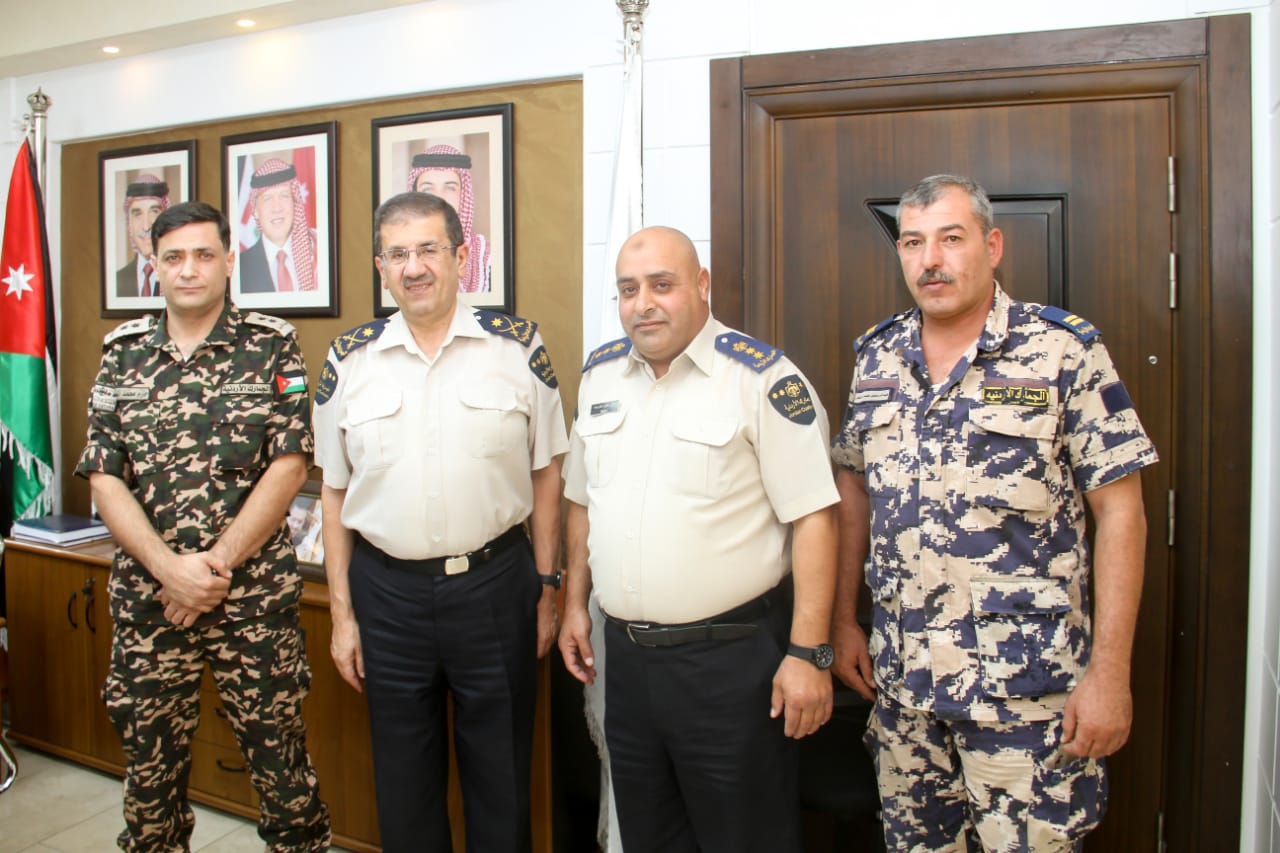 جمرك الدرة يضبط قضية نوعية جمركية