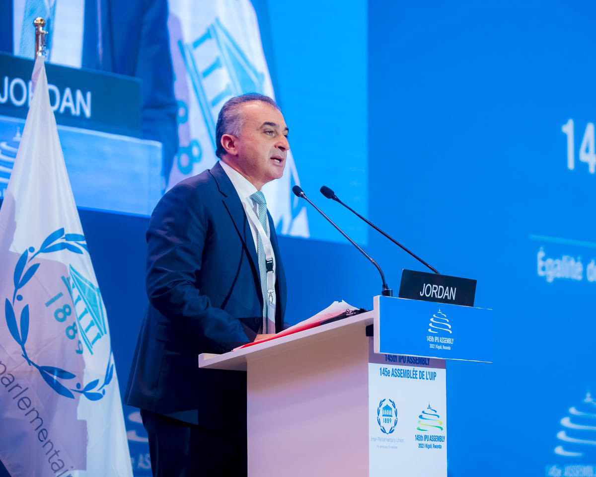 وفد برلماني يوقع على بيان عربي