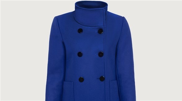 الأزرق الكوبالت لإطلالة ملكية في الخريف