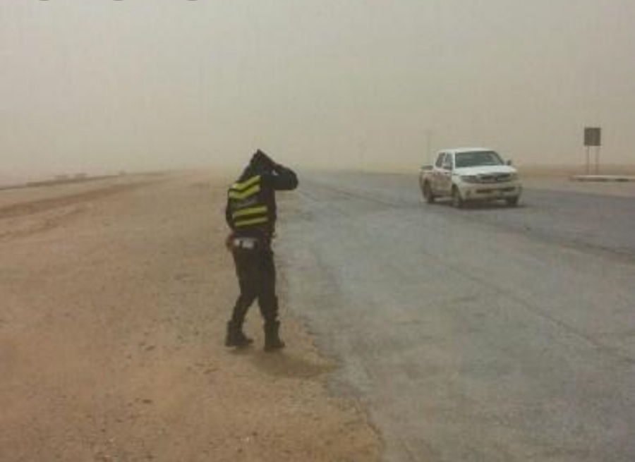 قطع حركة السير بالرويشد بسبب انعدام