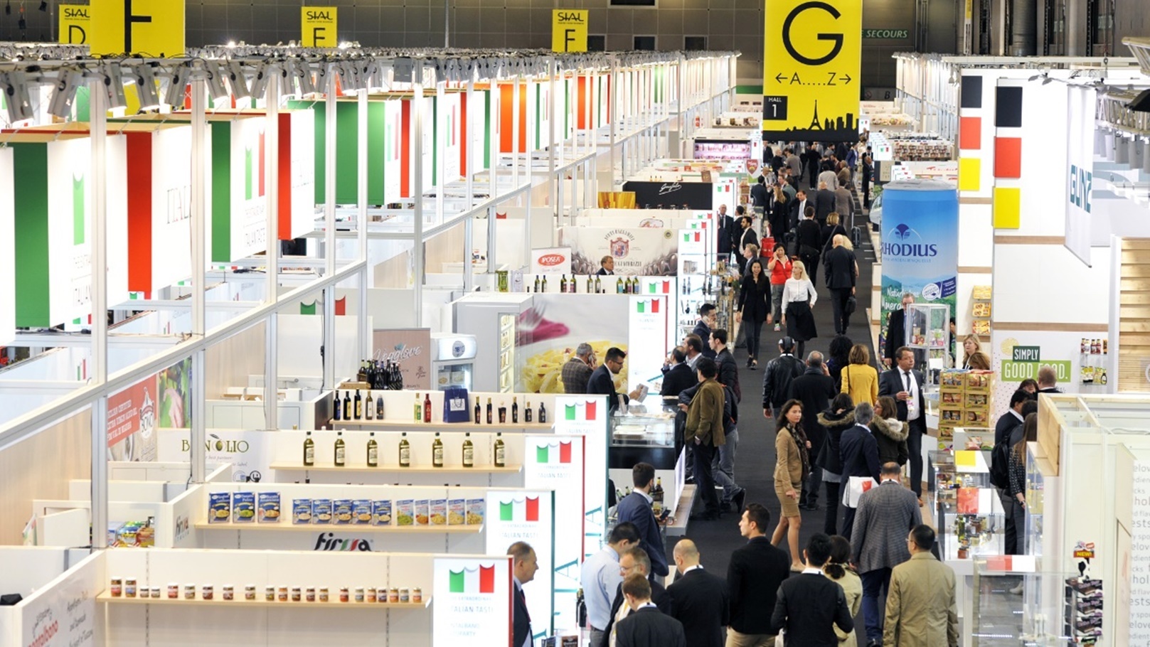 شركات صناعية: المعارض الخارجية منصة مهمة