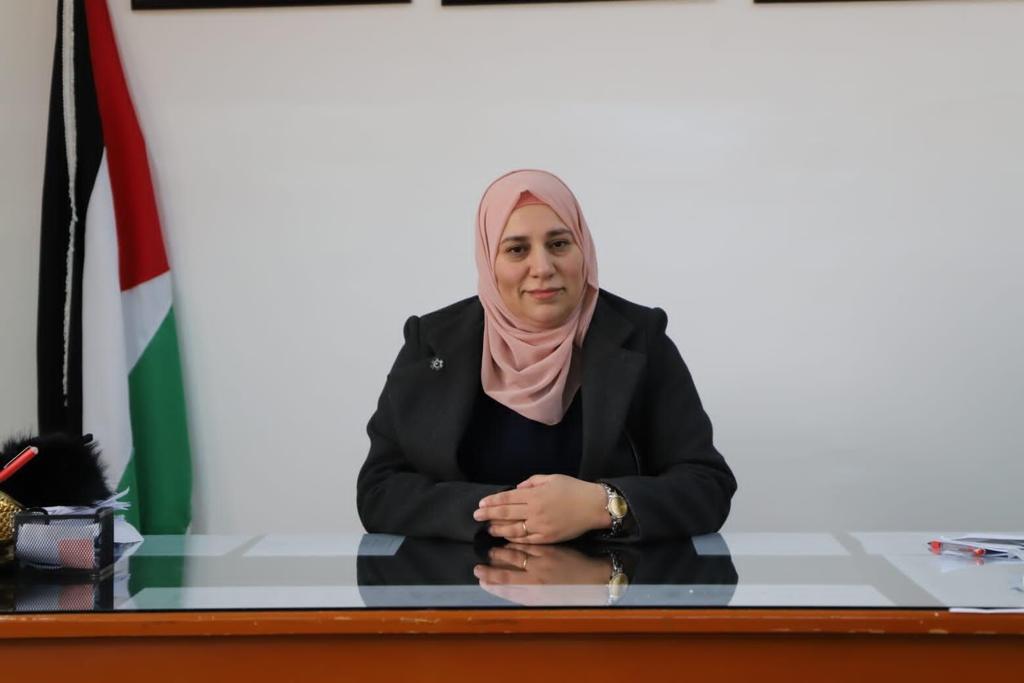 التربوية لبنى الحجاج توجه رسالة للقطاع