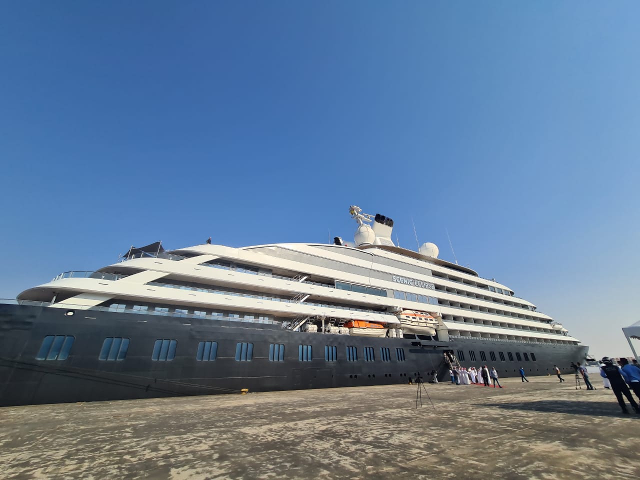 توقع وصول 34 سفينة سياحية الى