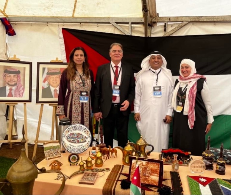 السفير العواودة: اقبال كبير على الجناح