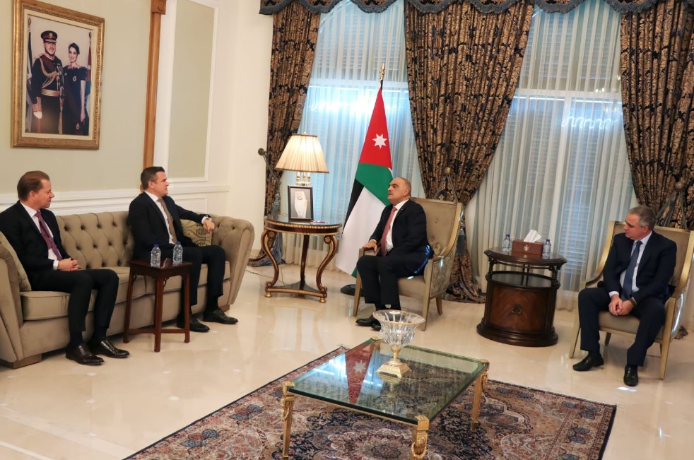 الخصاونة يلتقي ويتولد بانكا وأوليفيير نيغلي