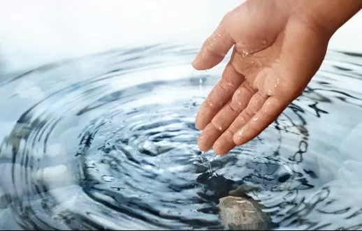 قرض بـ200 مليون دولار من بنك