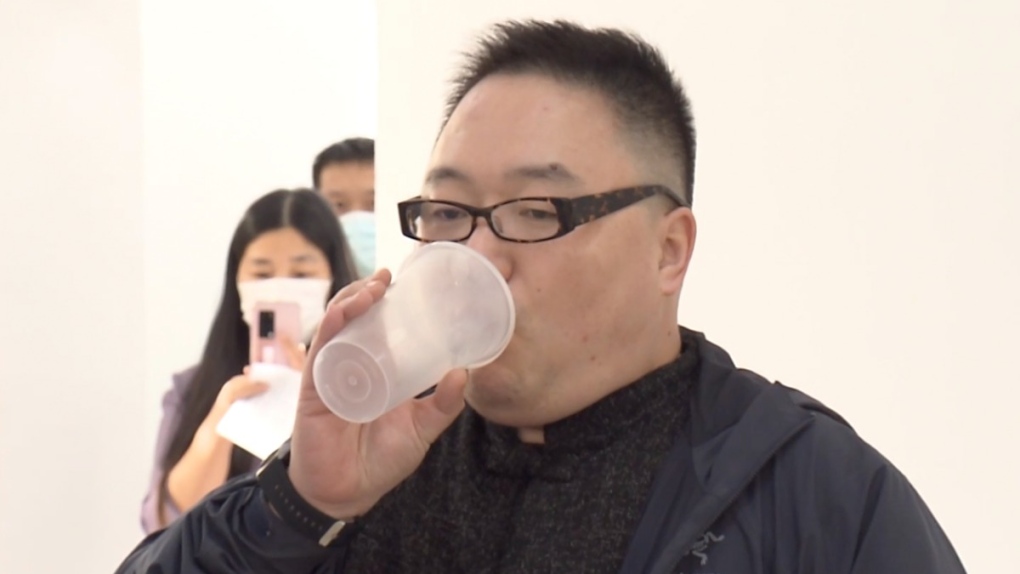 الأول في العالم.. لقاح فموي لكورونا