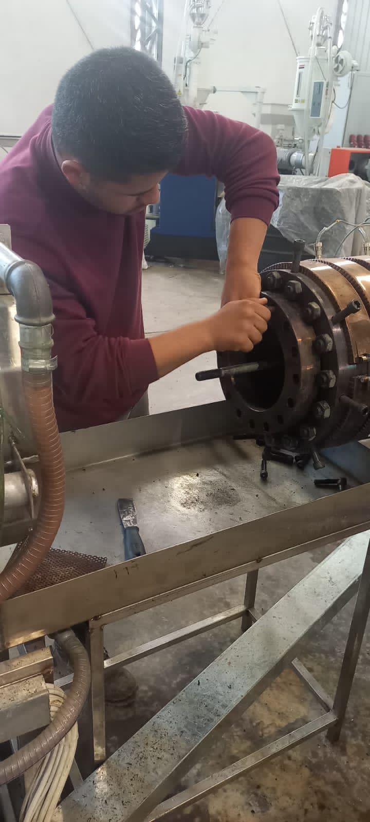 الزيود حكاية شاب مبادر في الحصول