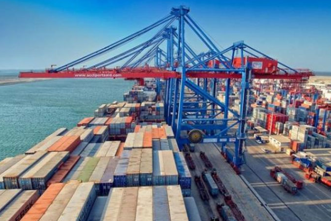 ارتفاع العجز التجاري إلى 33.2% حتى