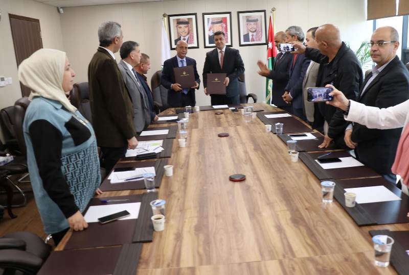 الحنيفات: تسهيل شراء زيت الزيتون على