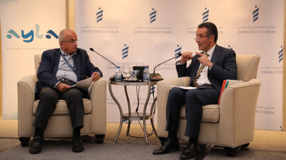 وزير السياحة يؤكد السعي إلى تعزيز