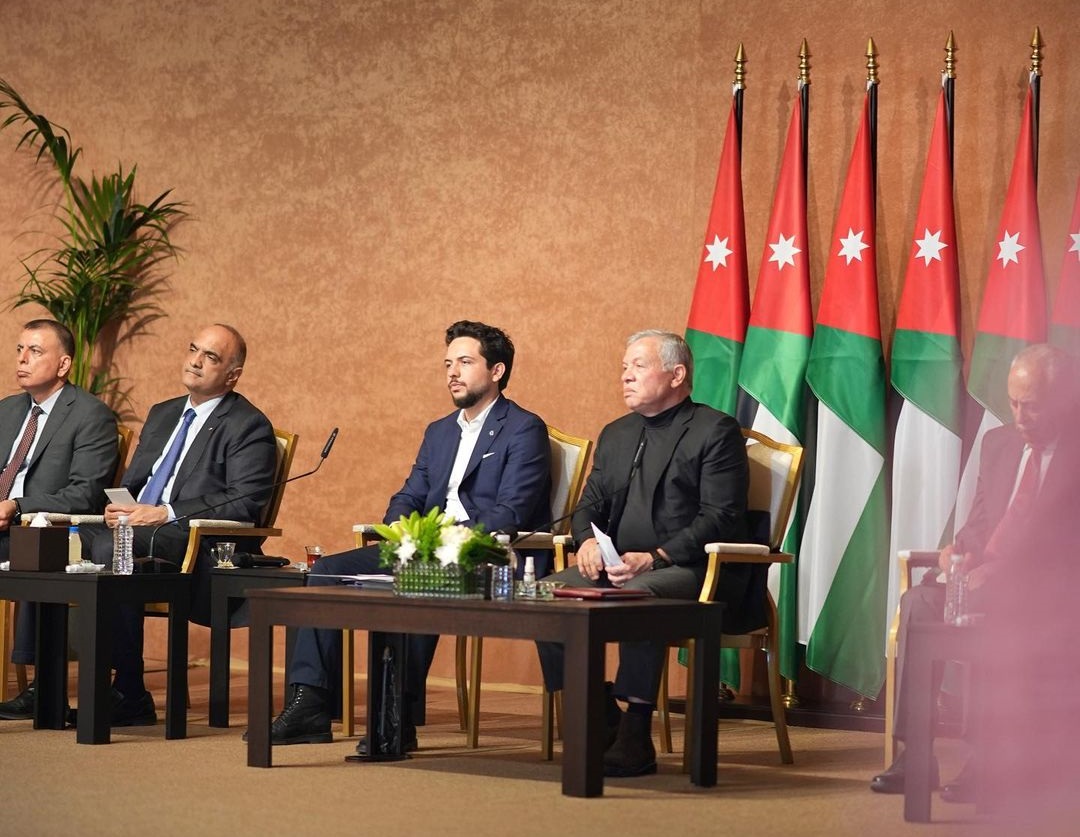 ولي العهد: برفقة سيدنا في مخيم