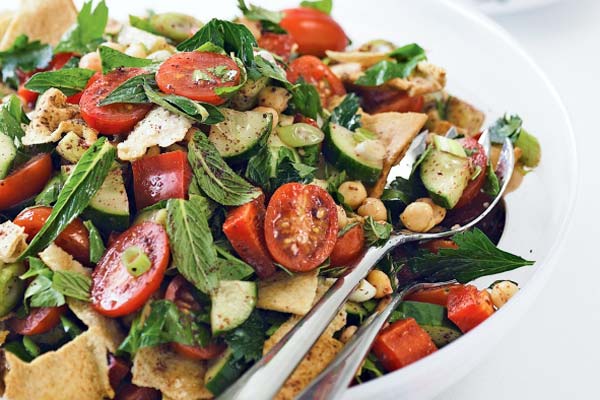 4 أطباق عربية من أفضل الأطعمة