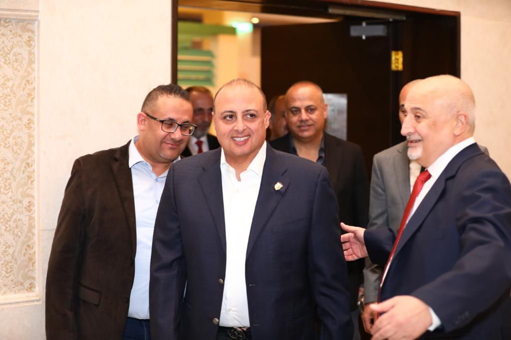 د.الحوراني في ندوة وندسور بروكرز :