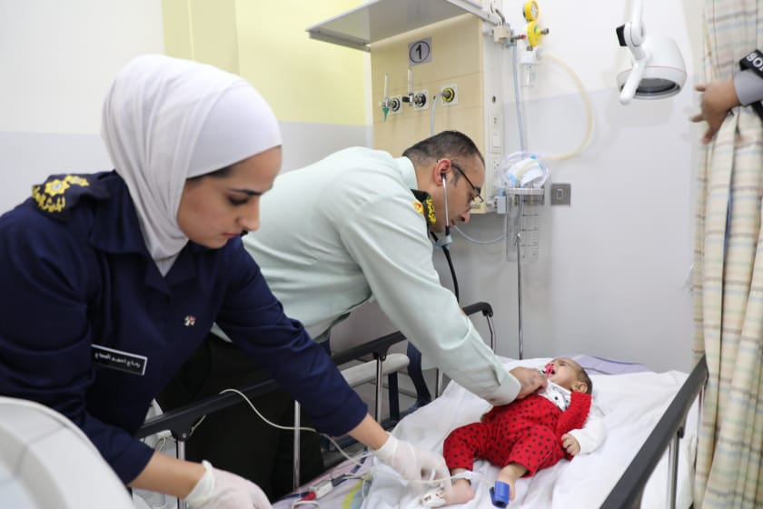 إخلاء طفلة من غزة لاستكمال علاجها