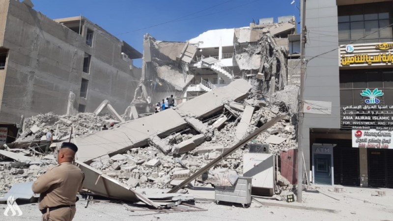 إصابة مدير دفاع مدني و10 كوادر