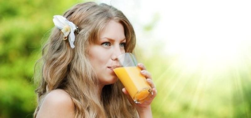 عصير فاكهة يحد من الجوع ويقلل