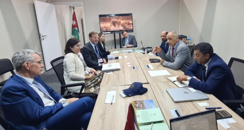 وزير البيئة يلتقي عددا من الجهات