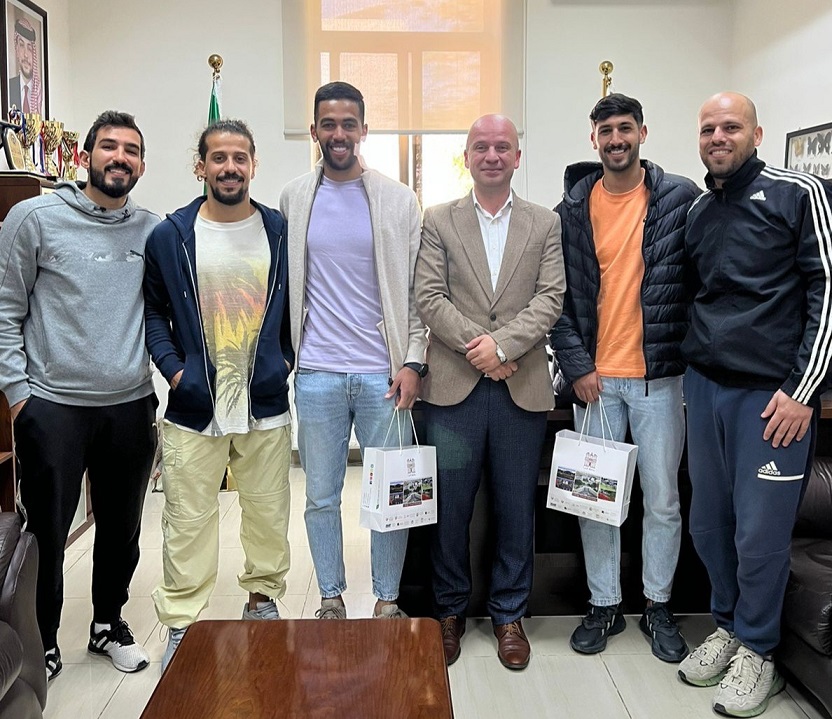 نجوم المنتخب الوطني لكرة القدم في